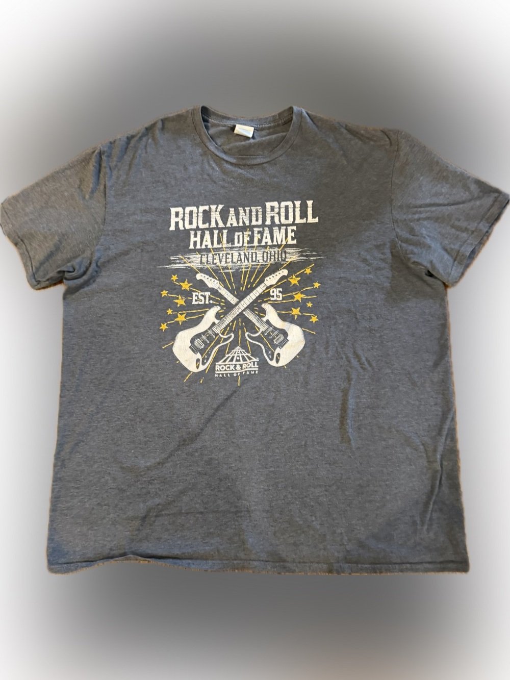 Rock & Roll Hall of Fame Cleveland, Ohio Graphic T-shirt Gray Men’s 2XL